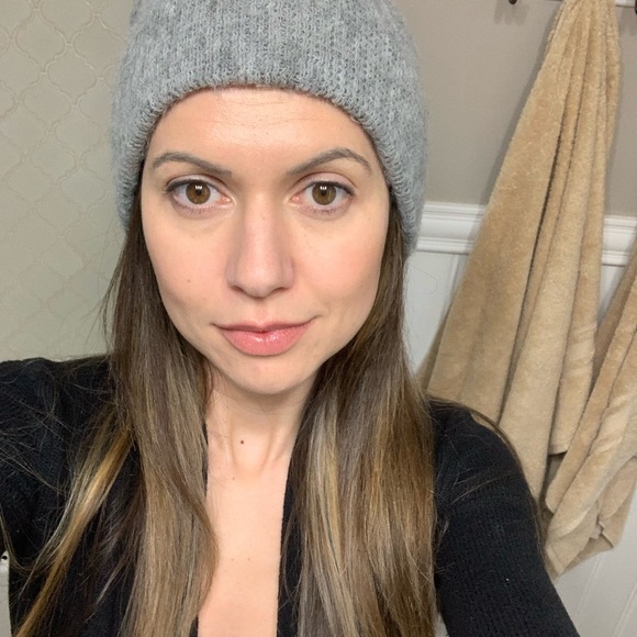 Meet your Posher, Monica - Picture 2 of 2